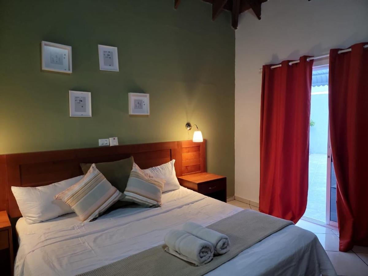 Hotel Sea Breeze Sosúa 外观 照片